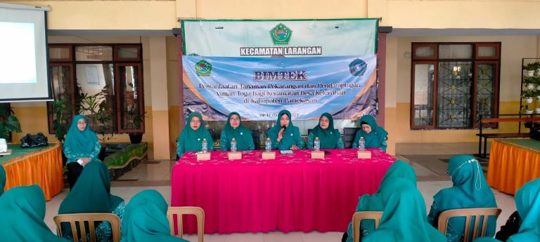 Bimtek Tim Penggerak PKK Kabupaten Pamekasan Tentang Pemanfaatan Tanaman Pekarangan dan Pendampingan Asman Toga Bagi Kecamatan di Kabupaten Pamekasan